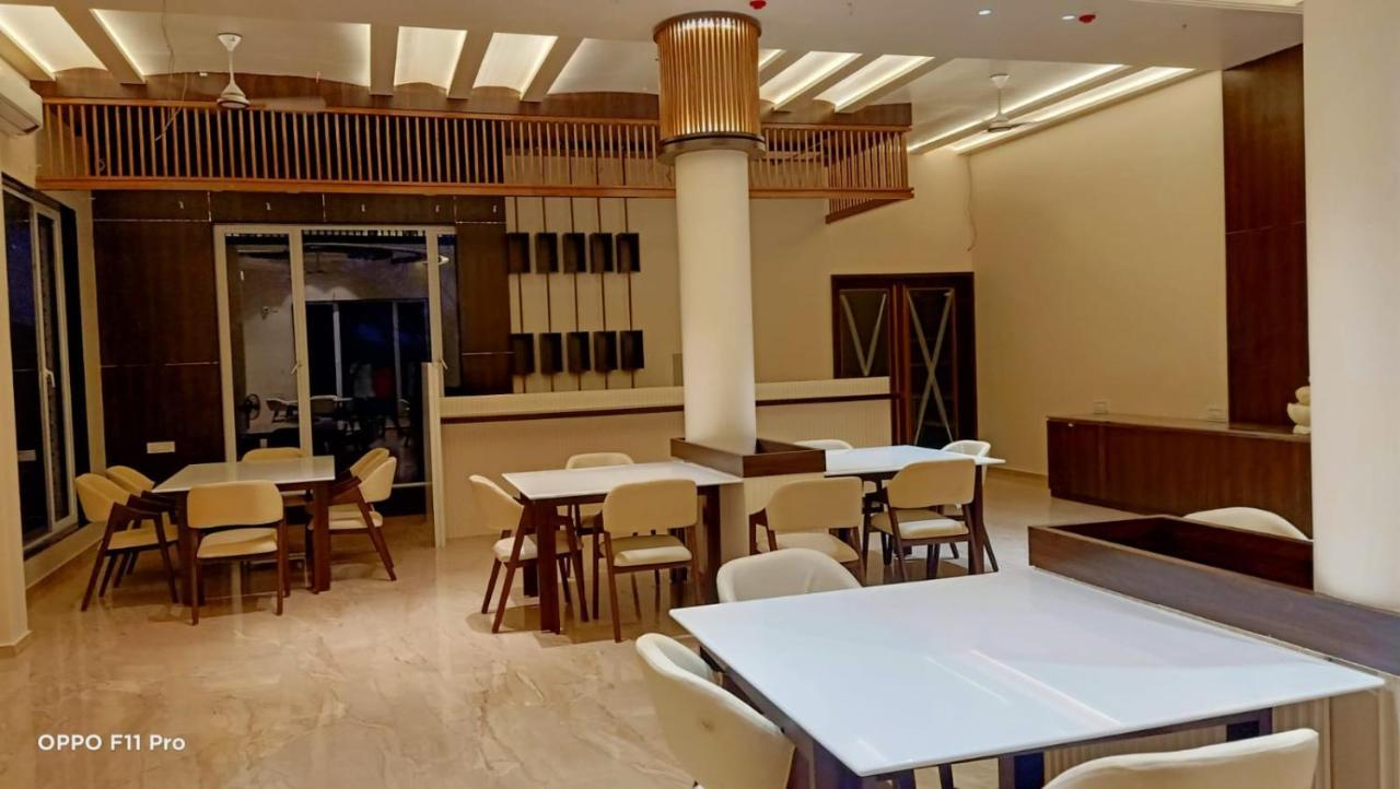 Flamingo Club And Resort Una 3 Km Away From Diu Check Post Εξωτερικό φωτογραφία