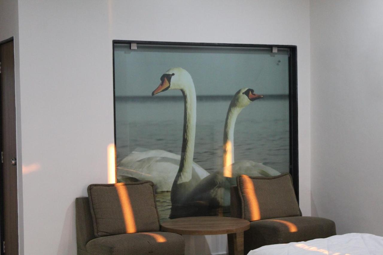 Flamingo Club And Resort Una 3 Km Away From Diu Check Post Εξωτερικό φωτογραφία