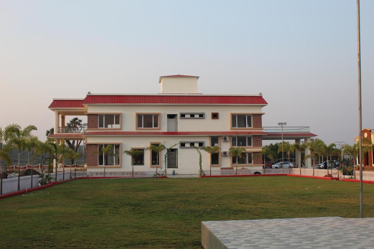 Flamingo Club And Resort Una 3 Km Away From Diu Check Post Εξωτερικό φωτογραφία