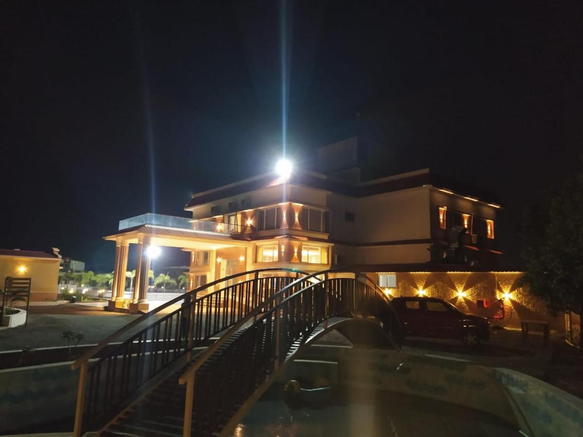 Flamingo Club And Resort Una 3 Km Away From Diu Check Post Εξωτερικό φωτογραφία