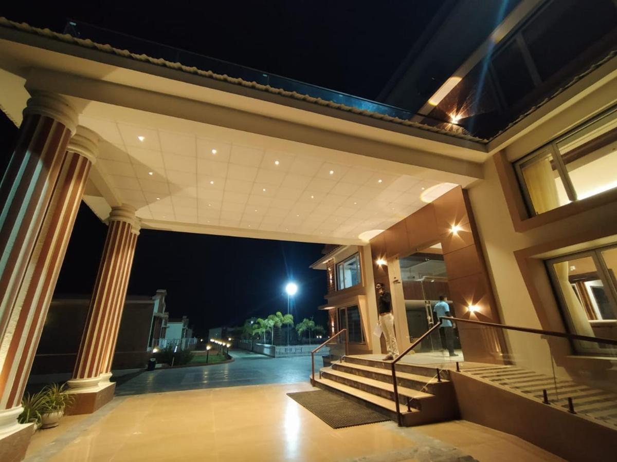 Flamingo Club And Resort Una 3 Km Away From Diu Check Post Εξωτερικό φωτογραφία