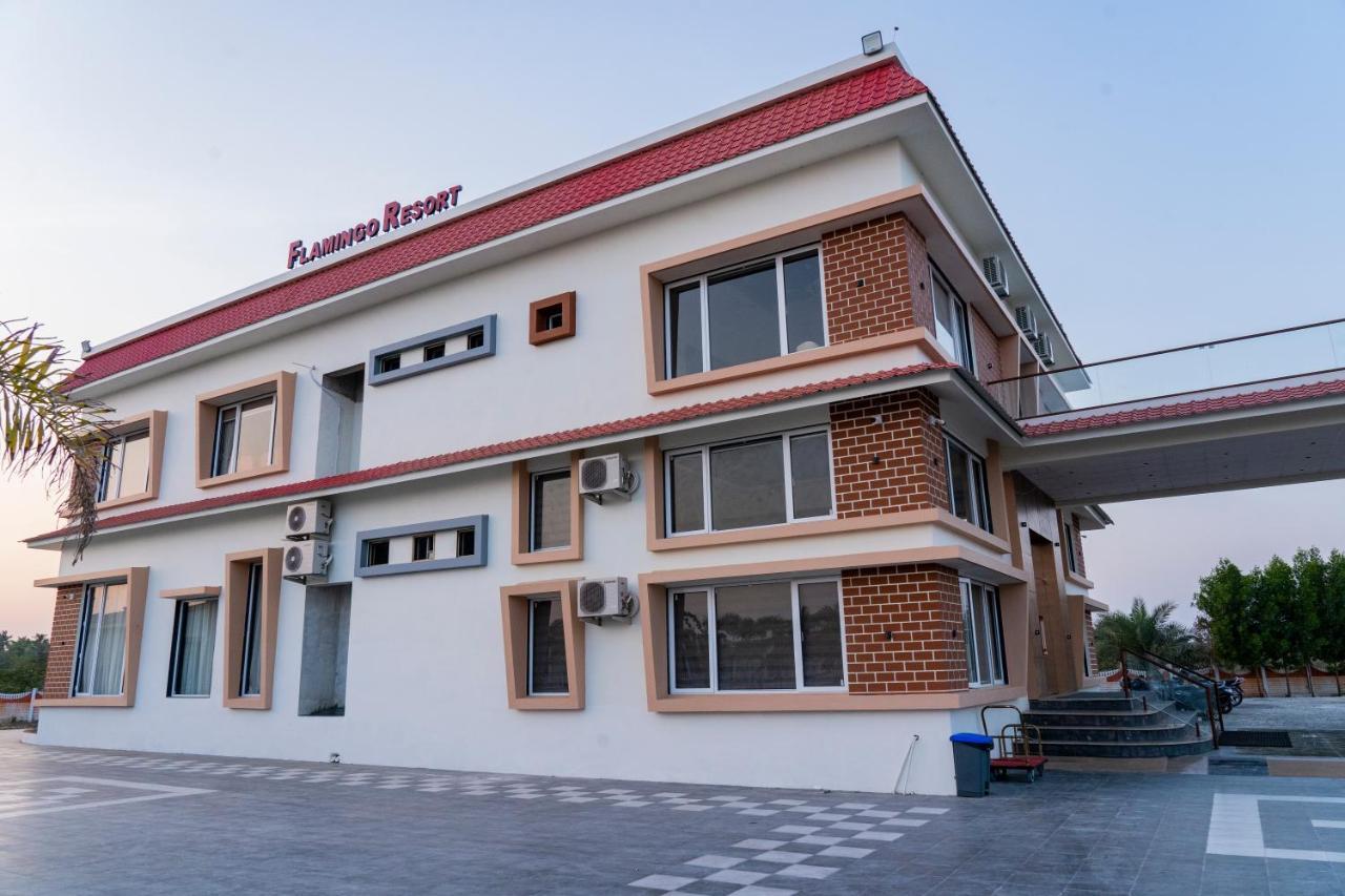 Flamingo Club And Resort Una 3 Km Away From Diu Check Post Εξωτερικό φωτογραφία
