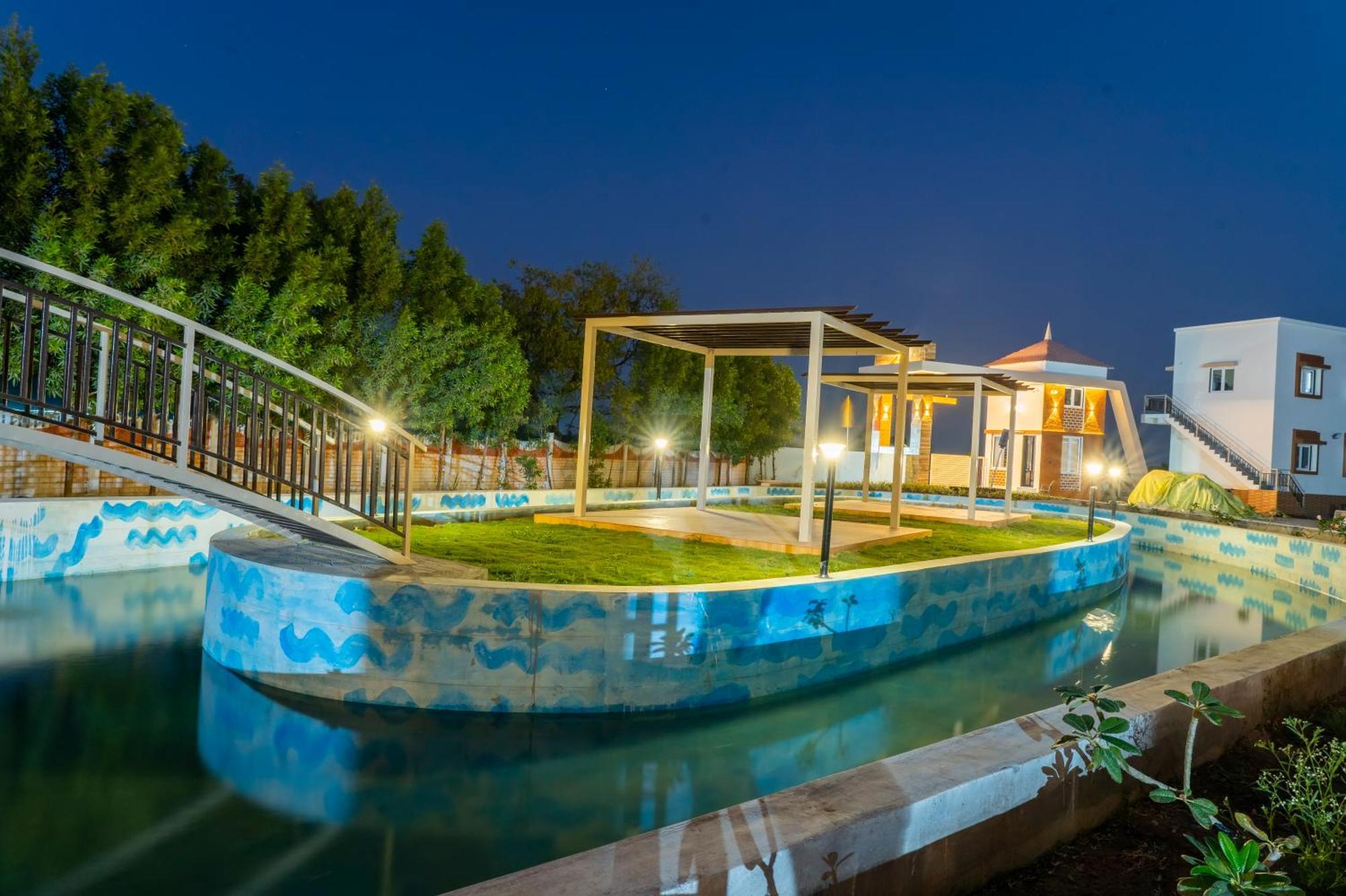 Flamingo Club And Resort Una 3 Km Away From Diu Check Post Εξωτερικό φωτογραφία