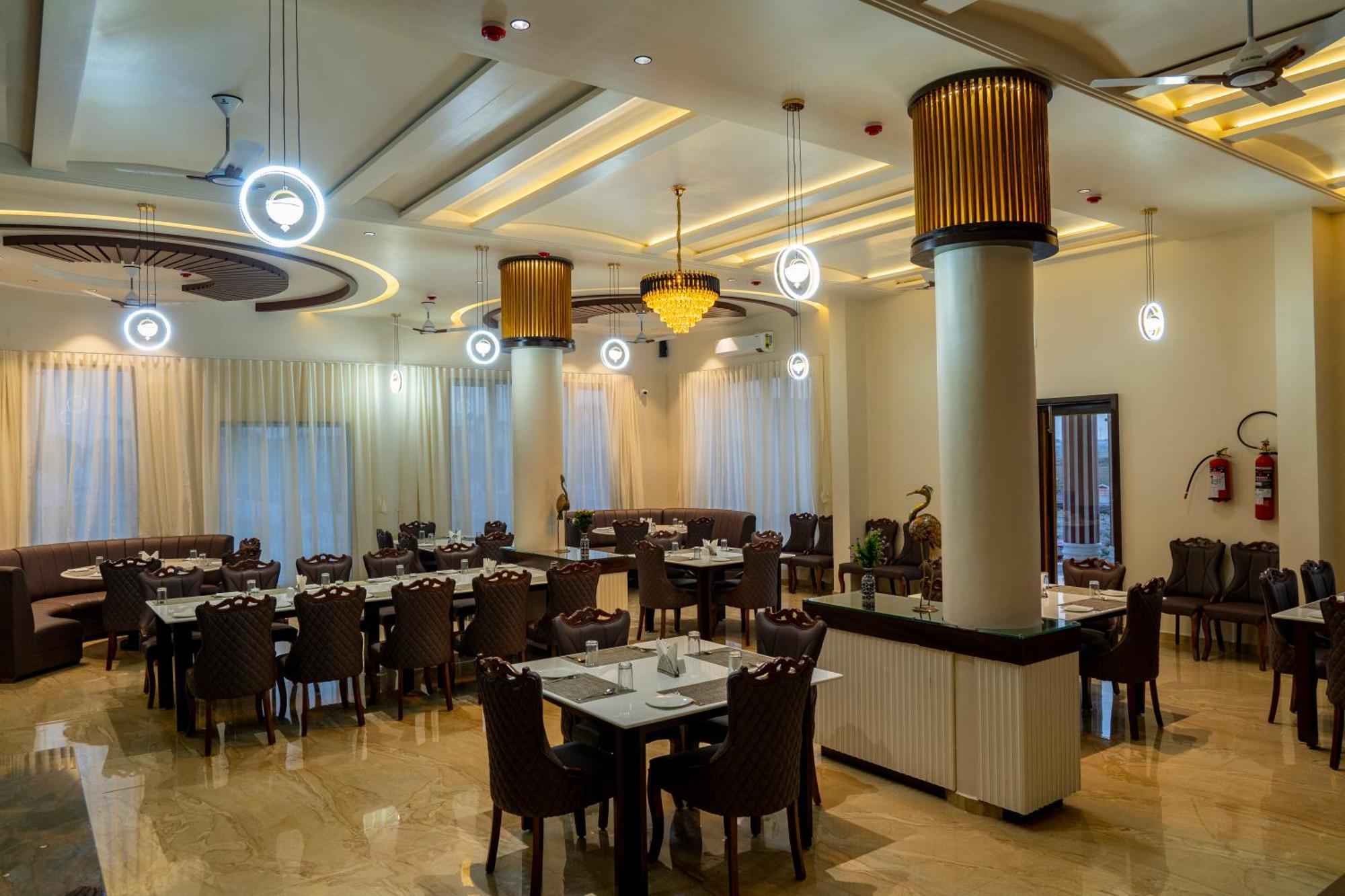 Flamingo Club And Resort Una 3 Km Away From Diu Check Post Εξωτερικό φωτογραφία